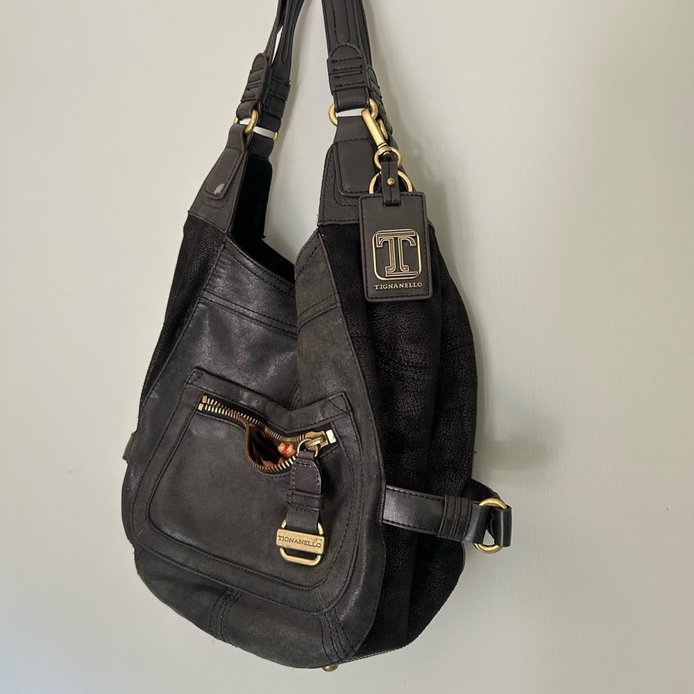 Tignanello Vintage Black Leather and Suede Shoulder Bag